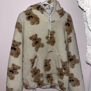 Fluffy oversized teddy bear quarter zip

Can fit sizes 0-6
